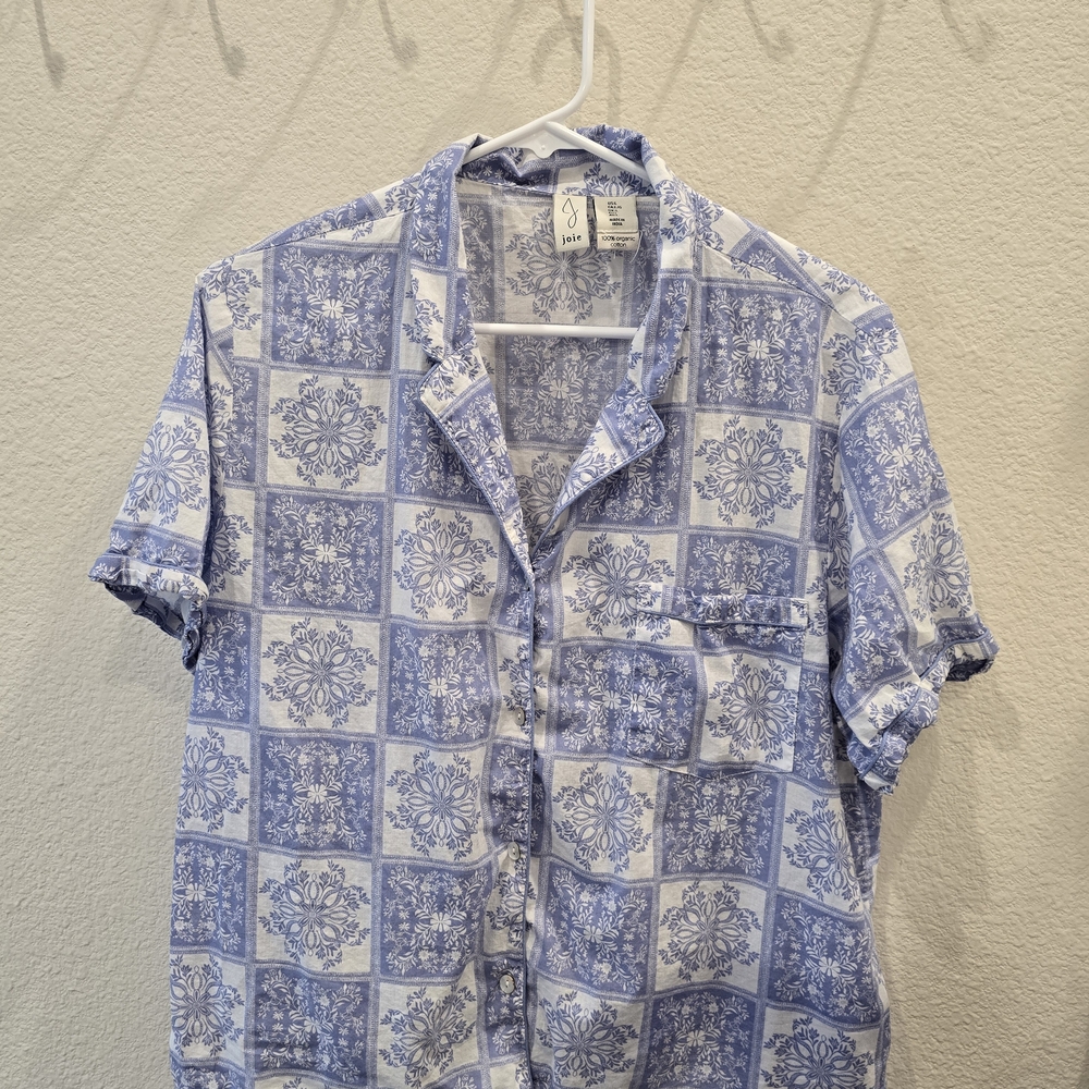 Women's Blue And White Pajama Set